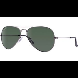 RayBan Aviator SunglassesPolarized/Gunmetal RB3025